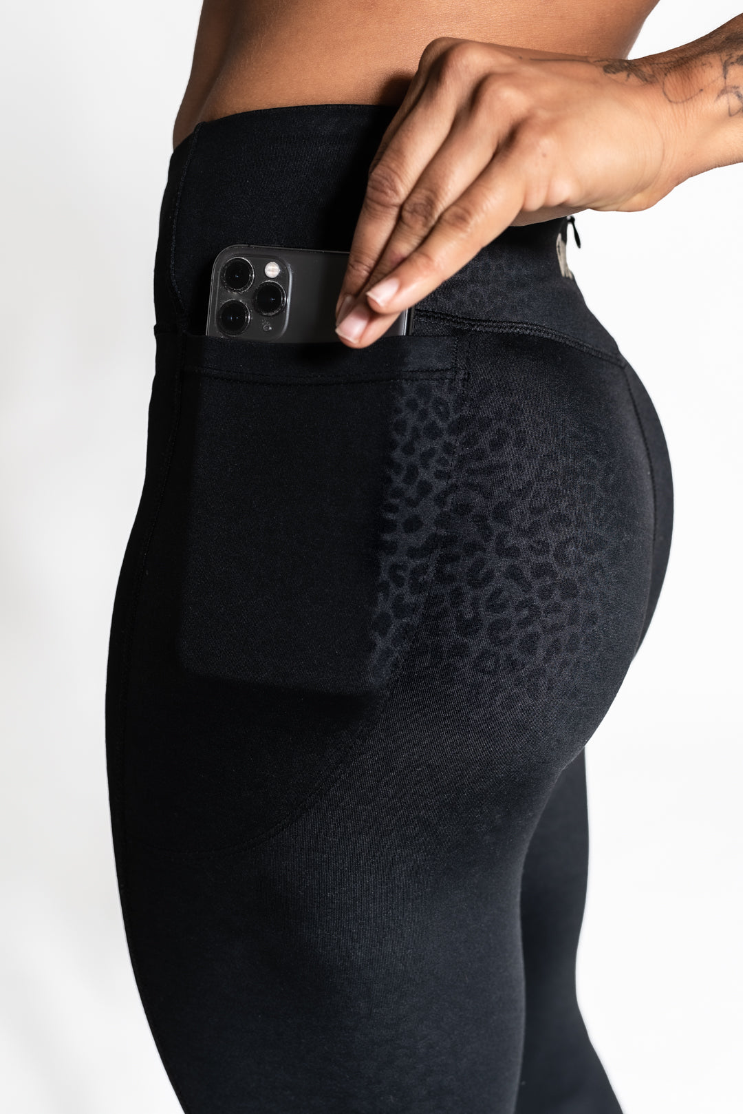 Black Panther Pro Leggings with pockets